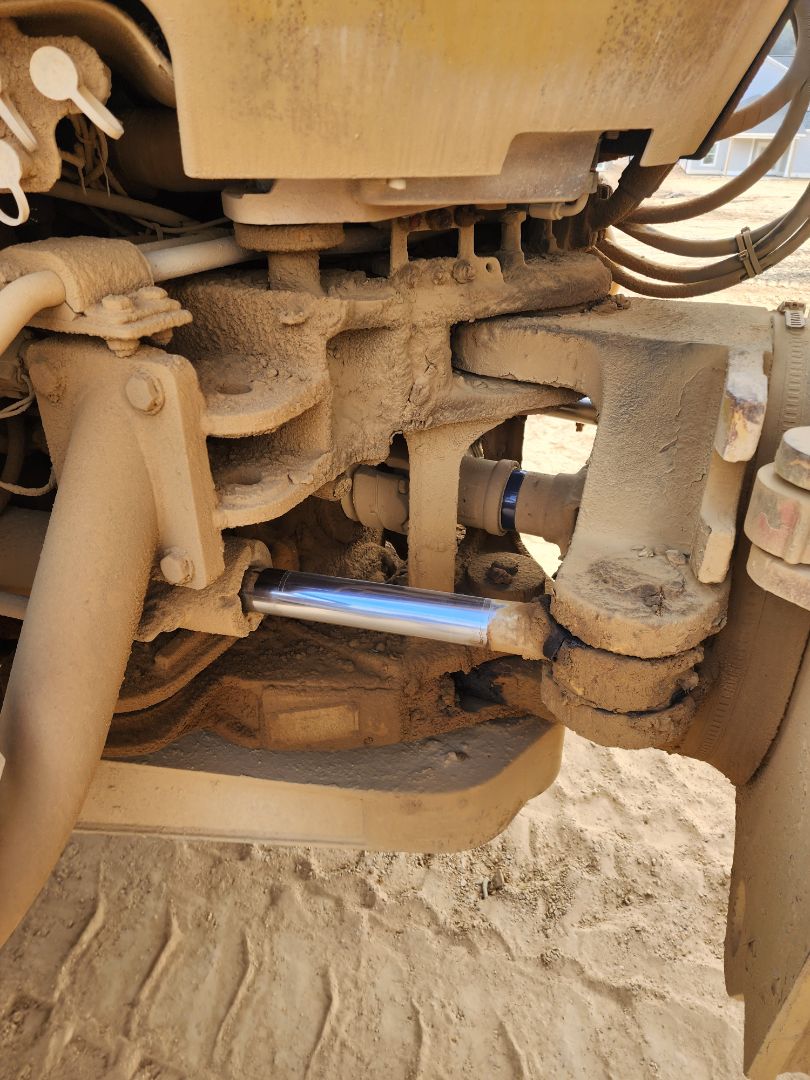 2012 CATERPILLAR 725 - Image 12